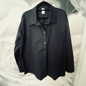 Smash + Tess Black Button-Up Shirt size large